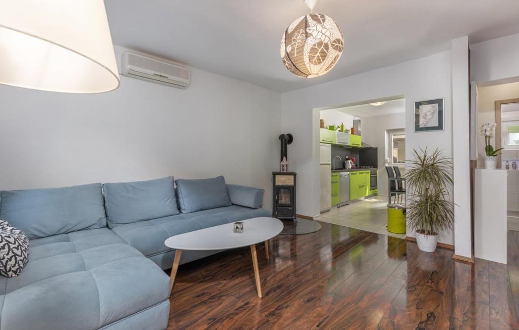 Karla Apartment Selce Exterior photo